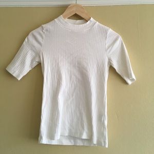 UNIQLO white mock neck shirt